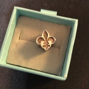 Fleur de Lis Charm - Pandora Compatible